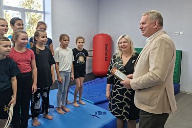 В Оренбурге учат цирковых артистов